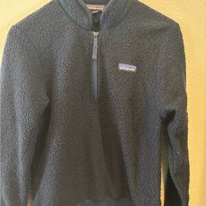 Patagonia Navy sherpa 1/4 zip pullover small